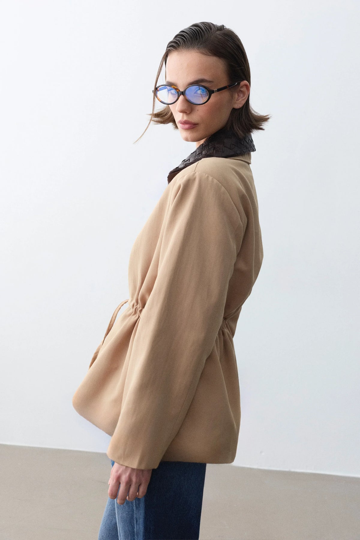 Milena Deri Yakalı Trench-Camel - LE PORTRÉ
